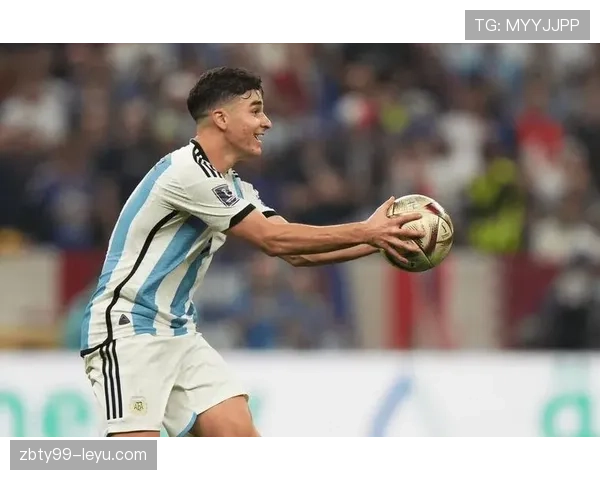 年轻天才闪耀世界杯，最佳新星惊艳表现引全球瞩目