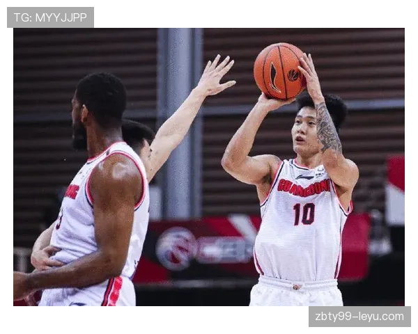 雷恩锋线火力全开，状态回暖助球队强势冲击联赛榜首