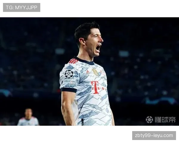 莱万多夫斯基重返国家队状态火热，为世界杯征程注入强劲动力