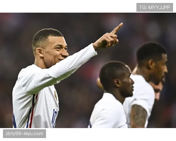 维尼修斯情绪管理日趋成熟，职业精神获赞引热议