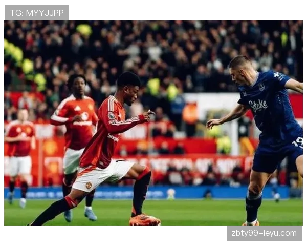 曼联进攻组织混乱问题显现，持续对赛季成绩走势造成影响